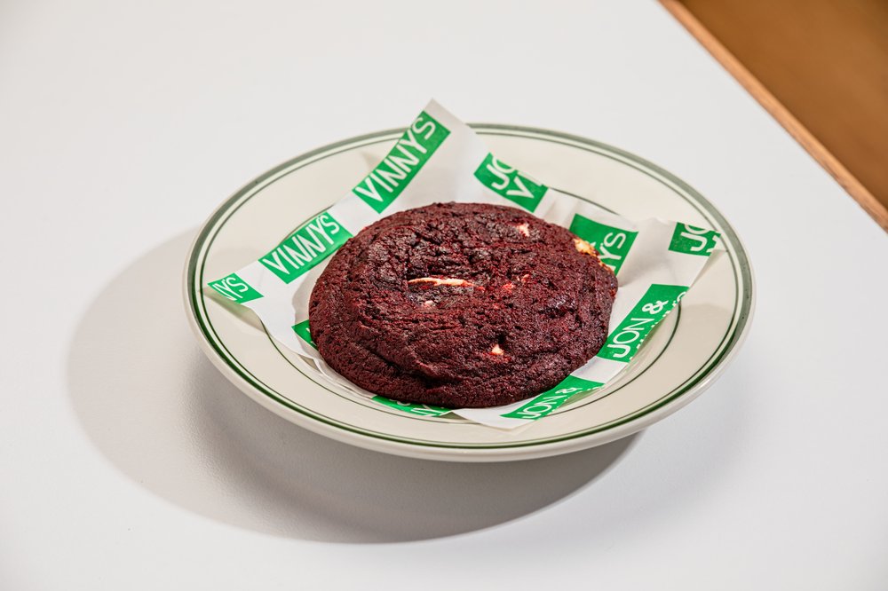 red velvet cookie